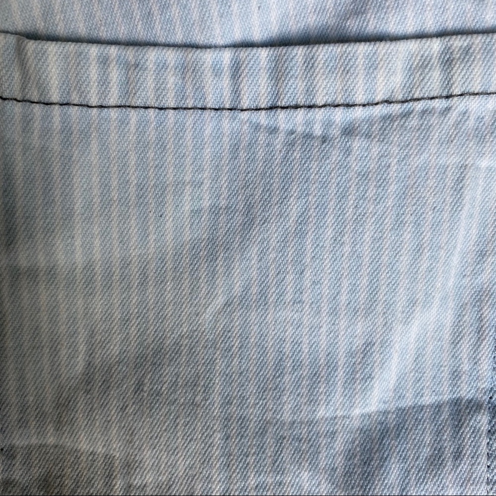 ASOS SHORTS - Picture 3 of 7